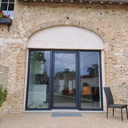 Dans Parc De Sculptures - 